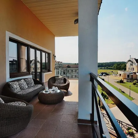 Robinson Club & 4*