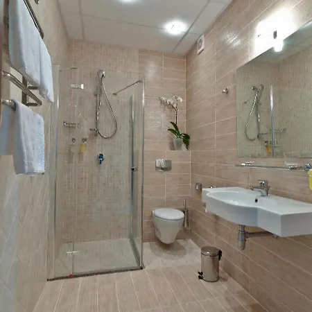 Hotel Robinson Club & 4*